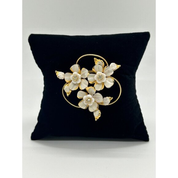 Enamel Flower Brooch White On Gold tone Crystal Centers Made in Austria Vintage - Picture 2 of 7